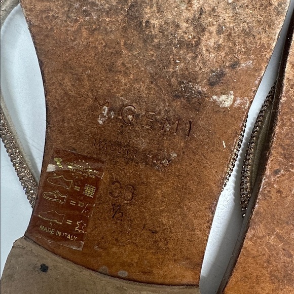 M Gemi The Fosca Crystal Sandals Slip On Flat Shoes Jeweled Gold Tan Size 36.5 - Picture 10 of 10